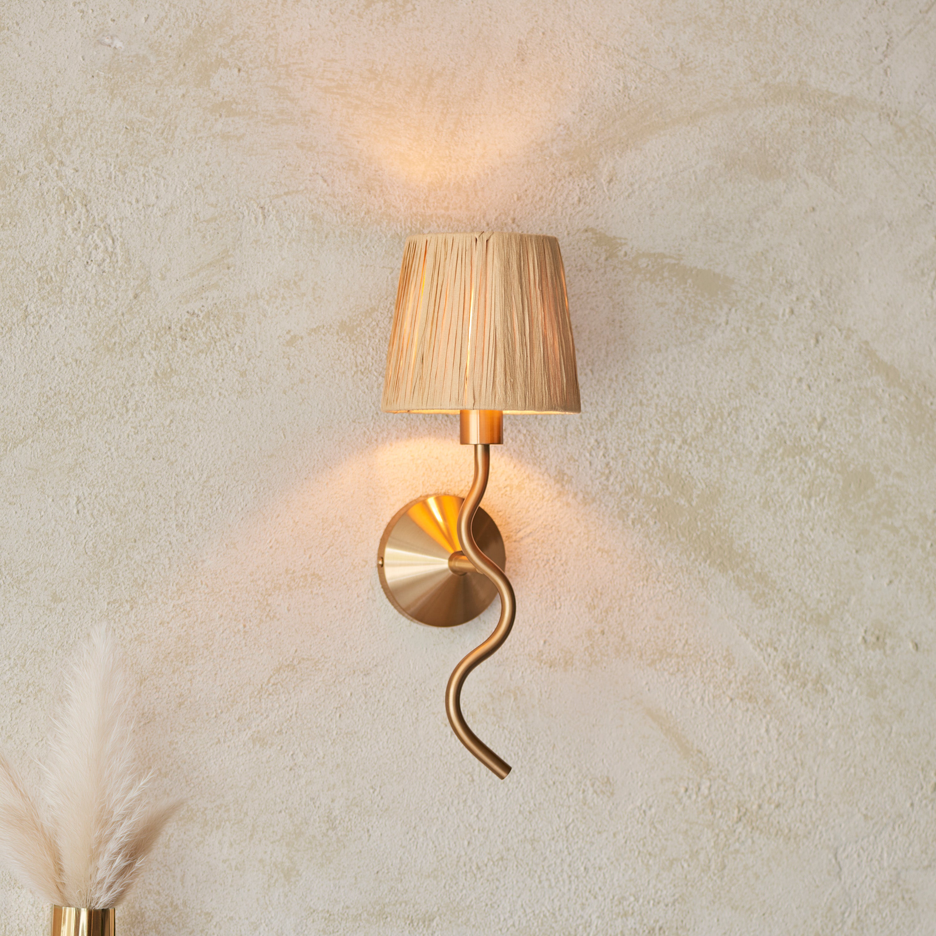 Sena Brushed Aged Brass & Natural Raffia Wall Light